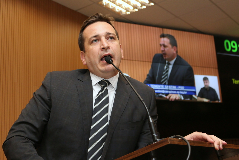 Tenente Santini protocola representação no MP pedindo para que seja declarada ilegal a dispensa de licitação para ambulâncias do SAMU