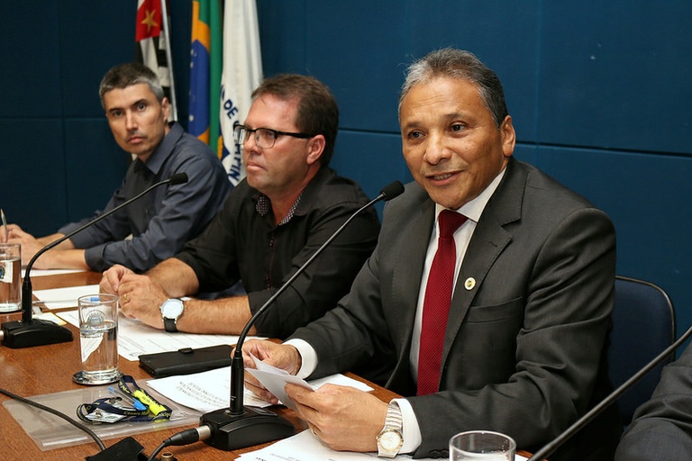 Comissão de Economia e Defesa do Consumidor analisa pareceres de quatro PLs que tramitam na Casa