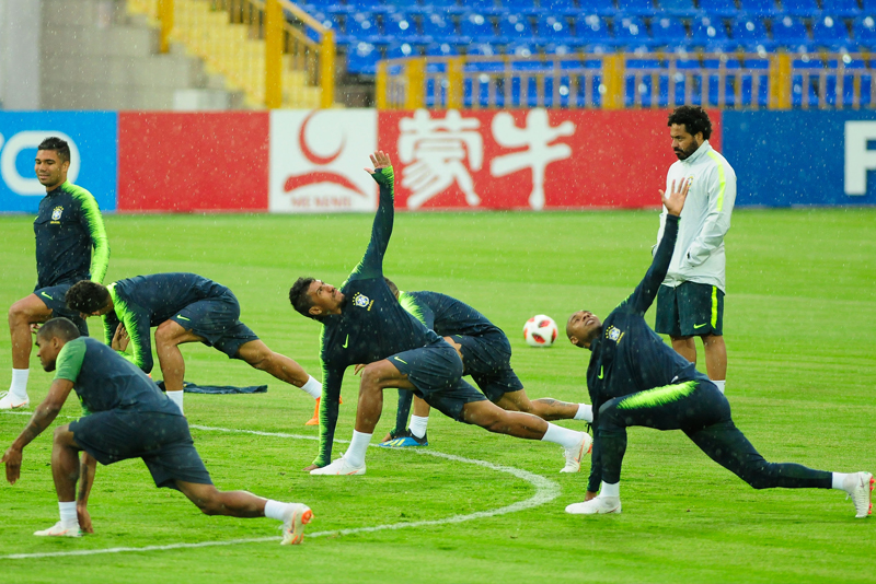 Em virtude do jogo do Brasil, Câmara encerra expediente às 13 horas nesta sexta (6) e reabre na terça, após o feriado de 9 de julho; fotos do treino da Seleção em Kazan já estão na exposição A Câmara na Copa
