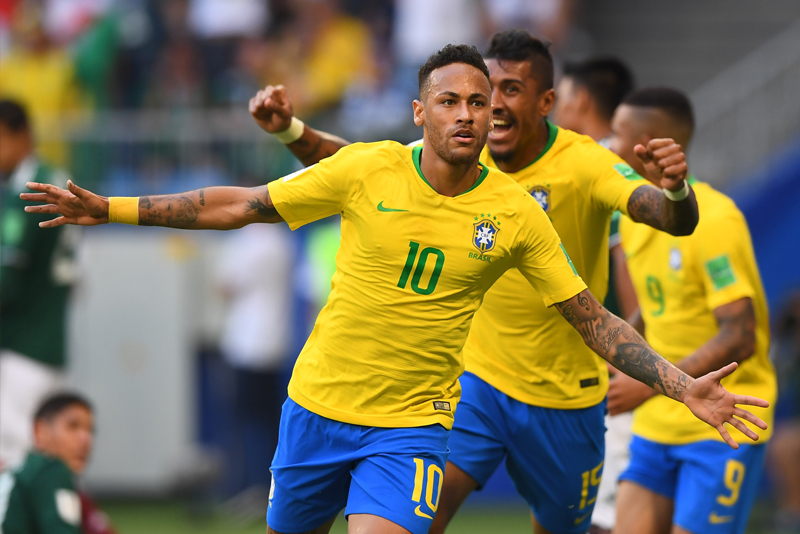 Exposição A Câmara na Copa: venha conferir fotos exclusivas da vitória do Brasil contra o  México