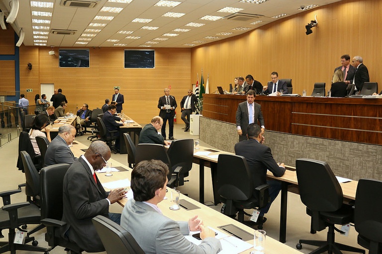 Comércio do bem: Câmara aprova, em 1ª análise, PL que autoriza entidades assistenciais de utilidade pública a vender produtos em áreas da prefeitura