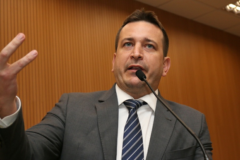 Tenente Santini promove nesta segunda-feira (11) evento sobre reforma na segurança pública