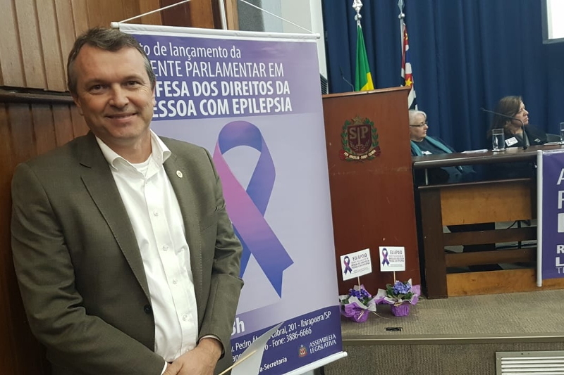 Jorge da Farmácia representa a Câmara no lançamento da Frente Parlamentar em Defesa dos Direitos da Pessoa com Epilepsia