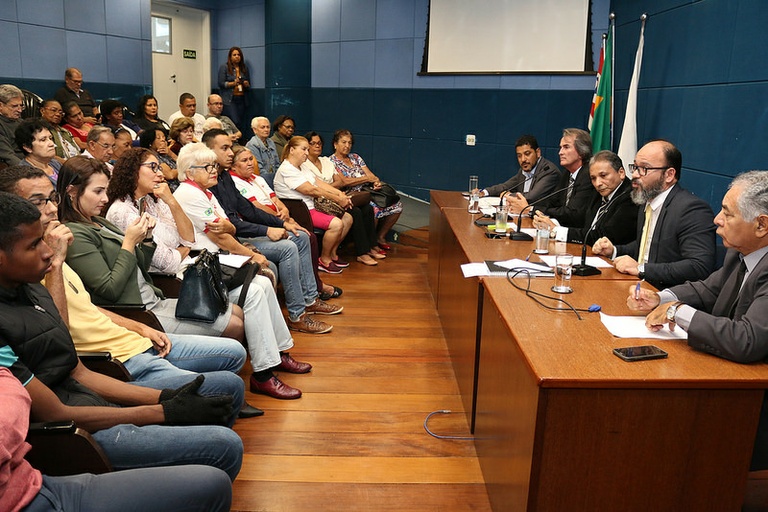 Comissão de Defesa do Consumidor denuncia abuso no uso da fila preferencial