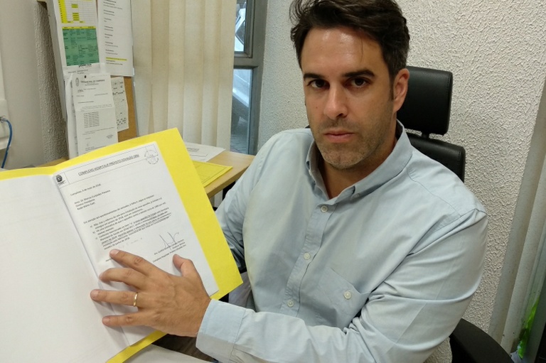 Nelson Hossri denuncia aparelho de tomografia desativado por falta de sala