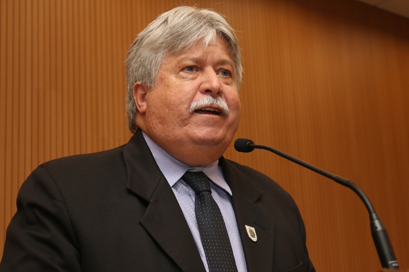 Câmara entrega nesta quinta (15) Diploma de Honra ao Mérito ao Colégio Pe. Julio Chevalier