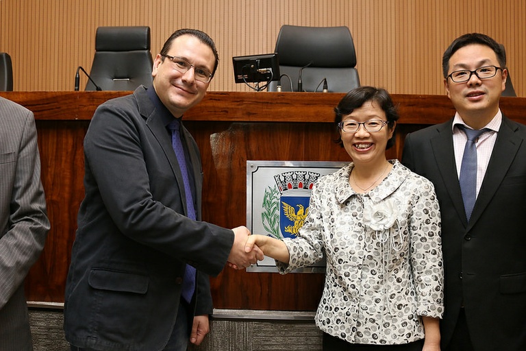 Em visita à Câmara, cônsul da China propõe ao presidente Rafa Zimbaldi um intercâmbio entre os Legislativos de Campinas, Fuzhou e Dongguan