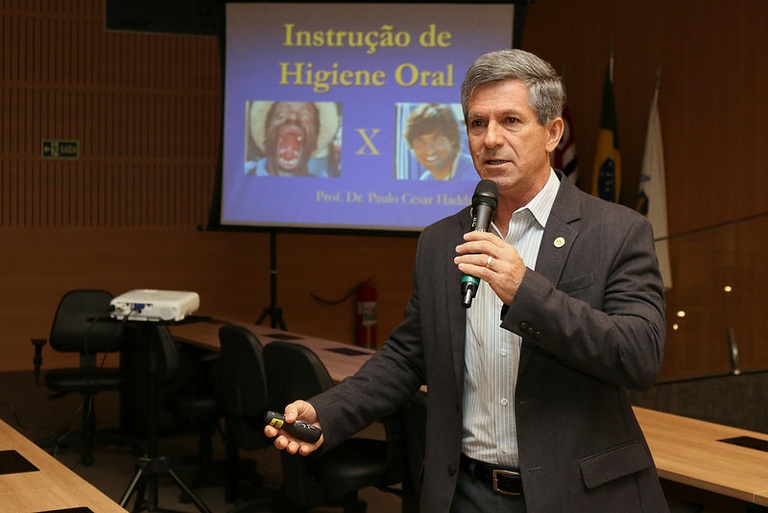 Paulo Haddad reúne jovens no Plenário para para encerramento do mês de prevenção da saúde bucal