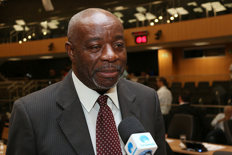 Carlão do PT quer explicações sobre pagamento do Plano de Saúde Samaritano