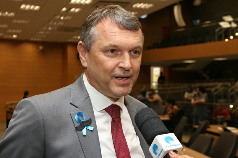 Jorge da Farmácia promove nesta quinta-feira (22) palestra sobre "Novembro Azul"
