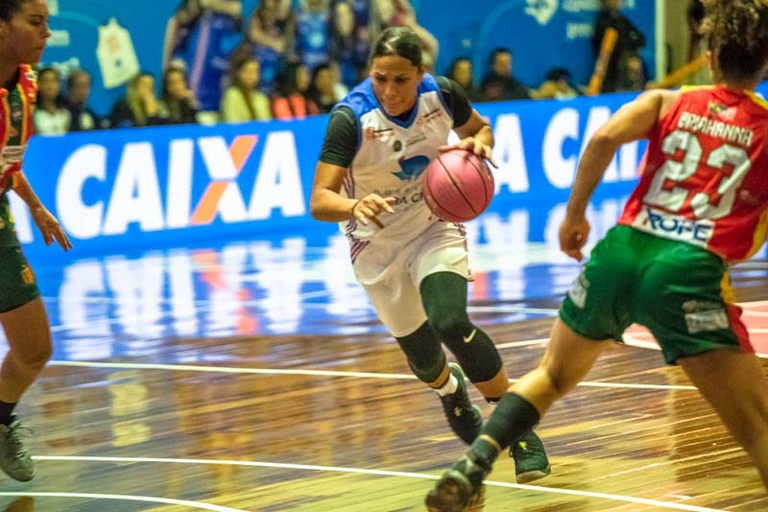 TV Câmara: + Esportes entrevista Ariadna, ala do Vera Cruz Campinas e maior pontuadora da Liga Brasileira de Basquete Feminino
