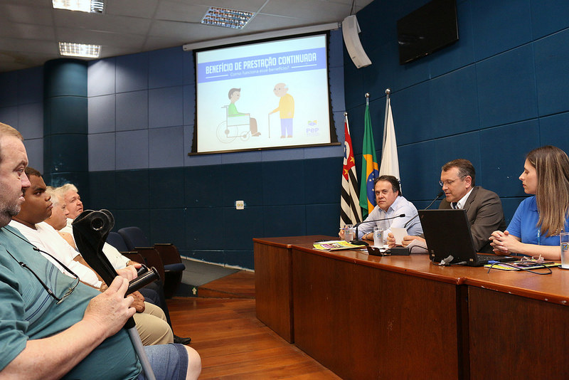 Comissão das Pessoas com Deficiência e Mobilidade Reduzida recebe palestra sobre Benefício de Prestação Continuada do INSS