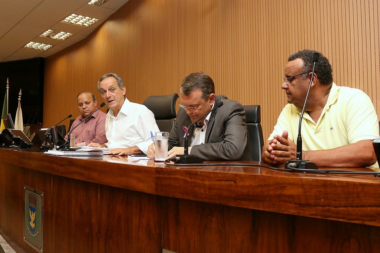Comissão de Meio Ambiente dá parecer favorável à proibição da campina química, ao abastecimento de gás com pessoas no interior do veículo, às compensações ambientais e a nova regulamentação do Banco de Áreas Verdes
