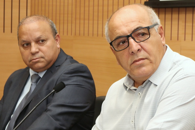 Comissão dos Idosos aprova instalação de assentos preferenciais em praças de alimentação