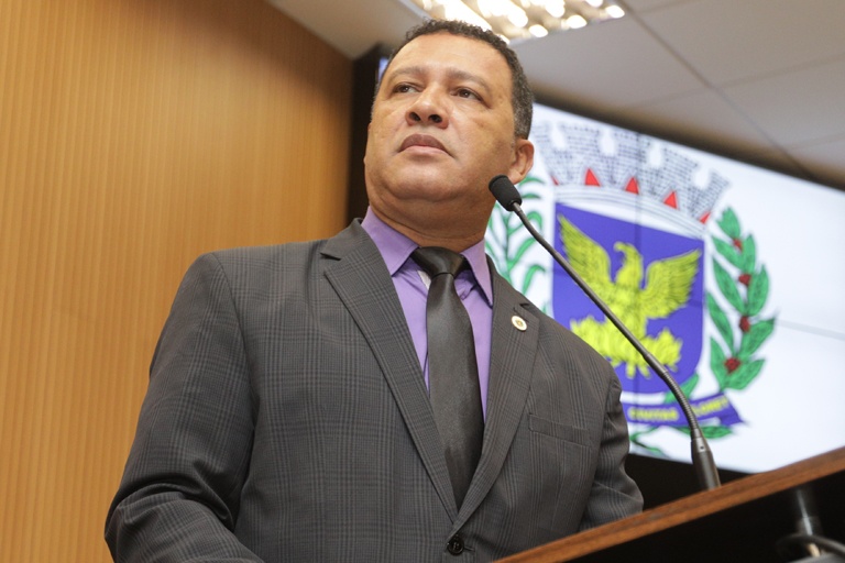Projeto de Permínio Monteiro destina espaço para doações de Nota fiscal paulista à causa animal  em petshops e agropecuárias