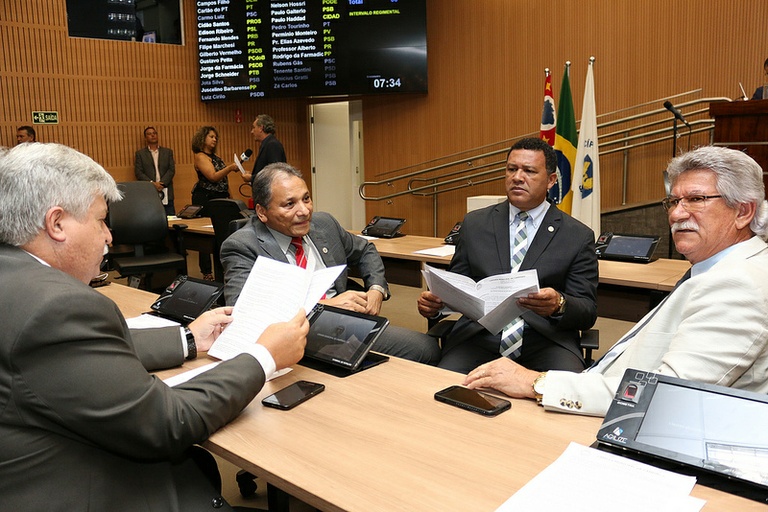 Vereadores votam sete projetos de lei na reunião ordinária desta quarta (3)