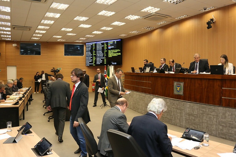Câmara vota em 2ª análise, na noite desta quarta (28), dois projetos ligados ao Meio Ambiente: IPTU verde e estabelecimento de parâmetros de compensação ambiental