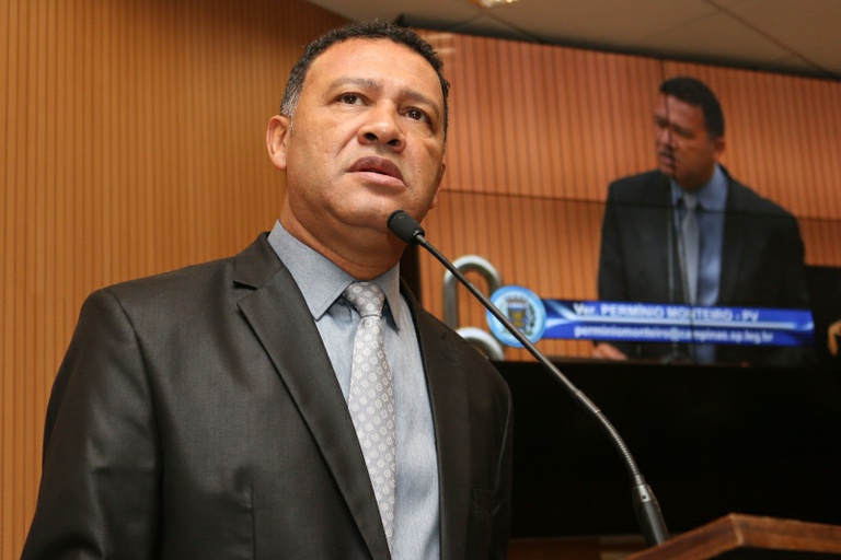 ONG Campinas Contra o Câncer de Mama e voluntárias da organização são homenageadas na Câmara nesta sexta (16)