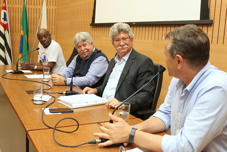 Pronta para votar em definitivo no dia 26: Lei do Puxadinho passa por audiência pública e comissões permanentes
