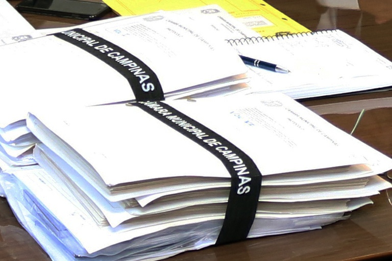 Retrospectiva 2019: em fevereiro, cassação do prefeito é rejeitada em Plenário  após 22 horas de julgamento