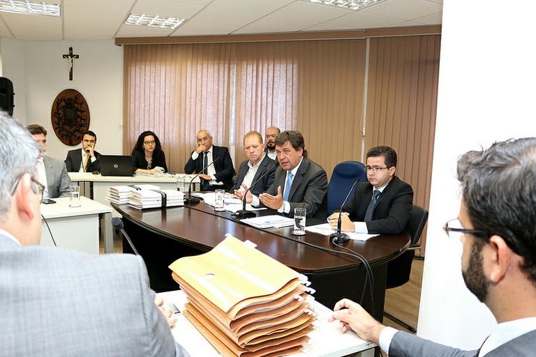 Comissão Processante oficia Ministério Público sobre vazamento de áudio de Daniel Câmara e pede investigação; testemunhas de defesa falam nesta terça (5) e depoimento de Jonas é antecipado para a manhã de quinta (7)