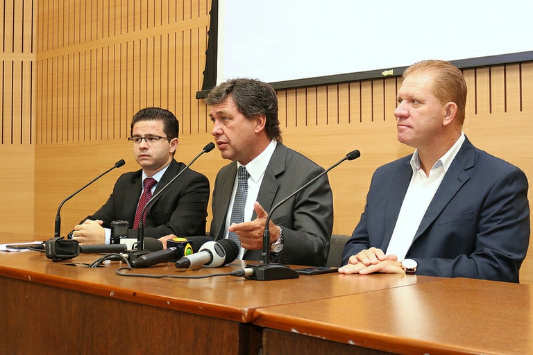 Comissão Processante: relatório será concluído nesta sexta-feira e entrega formal à CP será na segunda (25); leitura e votação devem ocorrer ainda na semana que vem