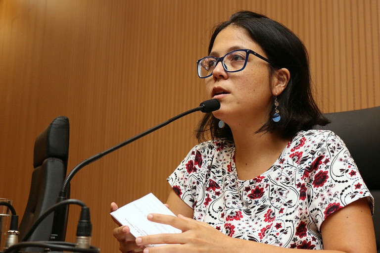 Mariana Conti realiza debate sobre trabalho do INSS na cidade