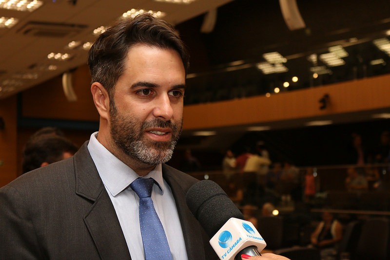 Nelson Hossri aguarda definição da data para depoimento do secretário de Governo; parlamentar é autor do requerimento que pediu a convocação de Michel Abrão