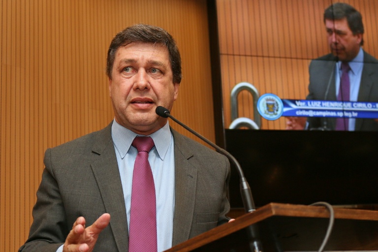 Cirilo apresenta PL que proíbe supermercados de conferirem mercadorias após o consumidor passar pelo caixa