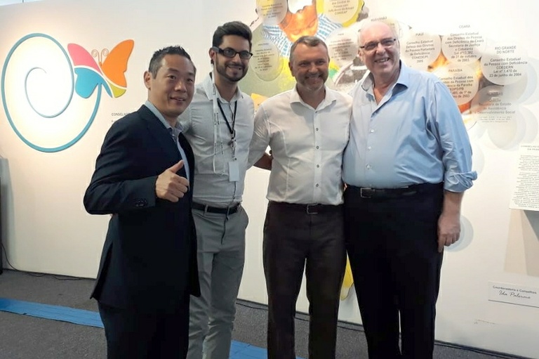 Pessoas com deficiência ou mobilidade reduzida: Jorge da Farmácia representa a Câmara em exposição na capital
