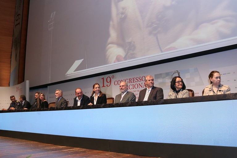Câmara participa do 19º Congresso Nacional de Direito do Trabalho