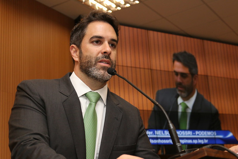 Nelson Hossri realiza audiência pública para debater a criação do Dia Branco e Vermelho, como forma de conscientizar sobre a surdocegueira