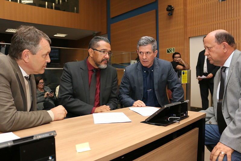 Vereadores votam sete projetos de lei nesta quarta (5)