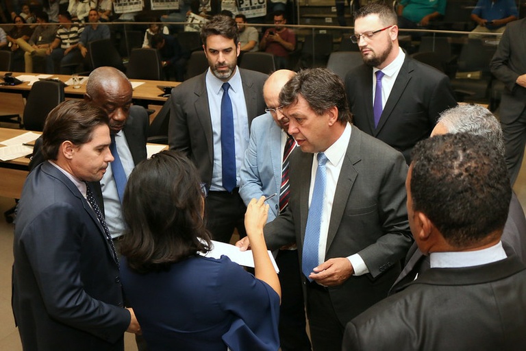 Vereadores votam na segunda-feira (24), em 1ª análise, projeto que propõe ampliação da lei da Ficha Limpa Municipal