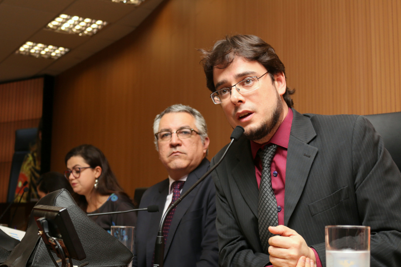 Audiência pública, promovida por Pedro Tourinho, relata que as mulheres serão prejudicadas com a Reforma da Previdência