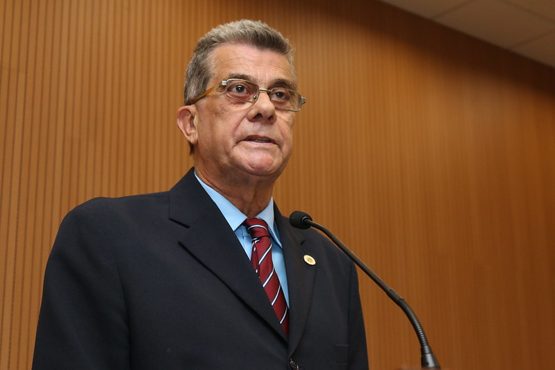 Rubens Gás sai em licença e Cláudio da Farmácia assumirá como vereador pela terceira vez; dez suplentes já assumiram cargo durante a legislatura 2017-2020