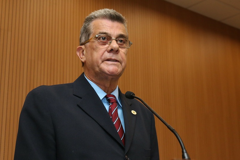 Rubens Gás sai em licença e Cláudio da Farmácia assumirá como vereador pela terceira vez; dez suplentes já assumiram cargo durante a legislatura 2017-2020