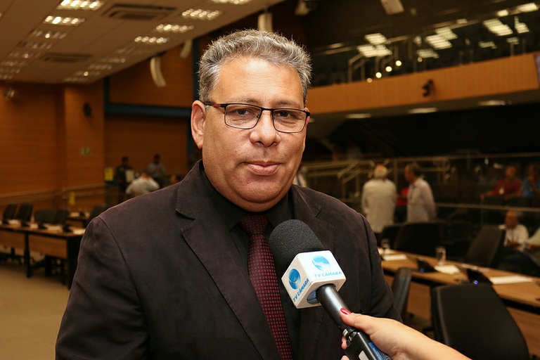 Carmo Luiz apresenta Moção pedindo providências ao Ministério da Justiça para retirar a ‘Boneca Momo’ das redes sociais