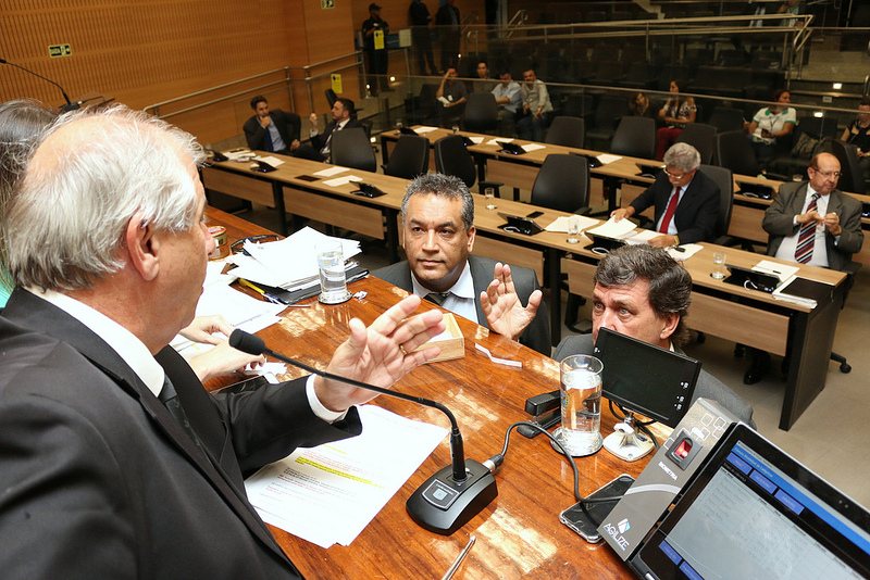 Comissão Especial para averiguar causas na demora no atendimento das Unidades de Pronto Atendimento define integrantes