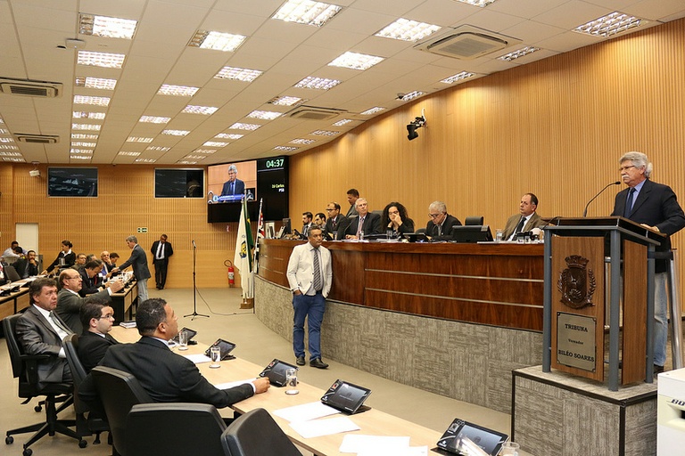 Nesta segunda (18), Câmara vota – em 1ª análise - obrigatoriedade de hipermercados de Campinas usarem aviso sonoro no atendimento a pessoas com deficiência visual