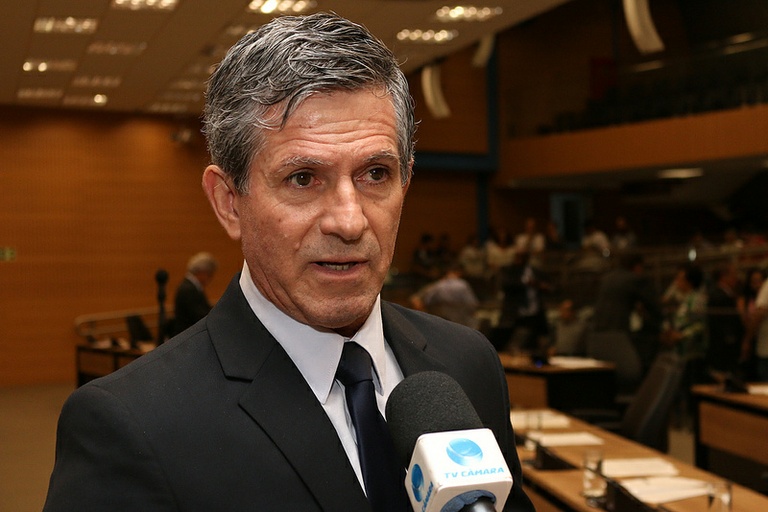 Paulo Haddad presta homenagem à Cooperativa Médica de Campinas