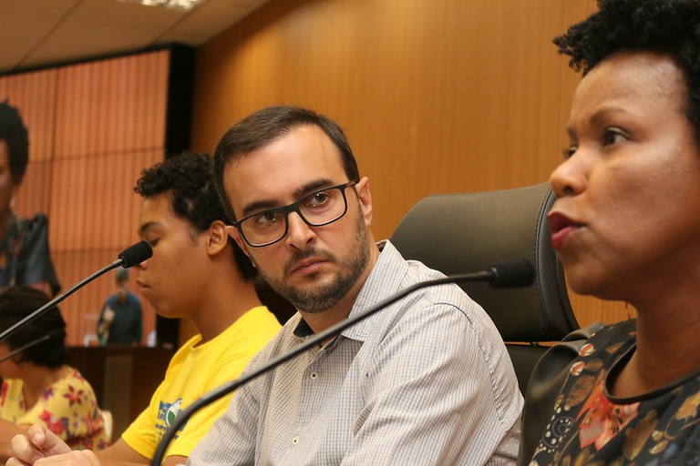 Após representação de Gustavo Petta, MP abre Procedimento Administrativo para acompanhar Escolas Cívico-Militares