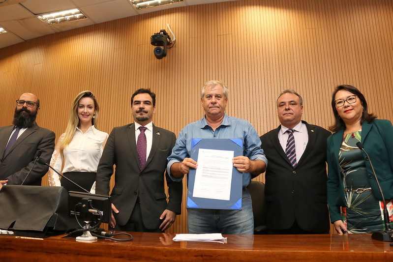Câmara de Campinas adere ao Conselho Nacional de Controle Interno durante encontro promovido pela Elecamp