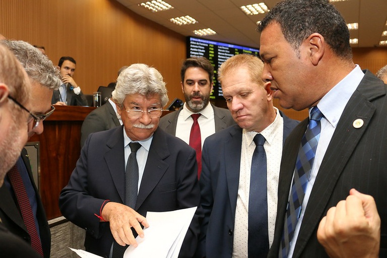 Vereadores votam na segunda (11), em 1ª análise, PL que determina que Autos de Infração aplicados a permissionárias do transporte coletivo sejam publicados no diário oficial