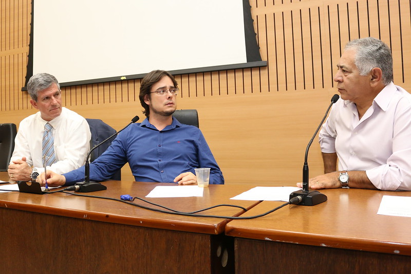 Comissão de Política Social e Saúde promove reunião extraordinária para debater a demissão dos funcionários do Serviço de Atenção Domiciliar