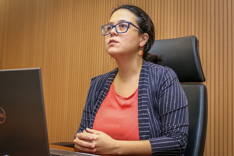 Pandemia e Violência de Gênero é tema de debate nesta sexta (14), organizado pela Comissão da Mulher da CMC,  entre instituições e movimentos sociais