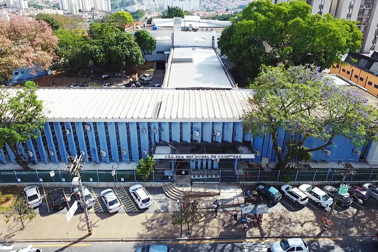 Sessões por teleconferência e prédio fechado ao público: Câmara volta a prorrogar medidas de proteção do Legislativo, até 17 de setembro