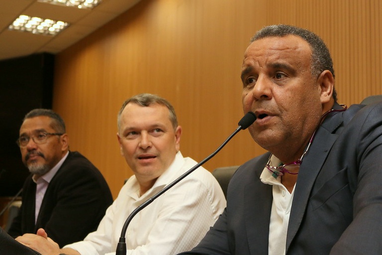 Comissão de Economia e Defesa dos Direitos do Consumidor, presidida por Cidão Santos, solicita ao Procon a retirada da cerveja Backer dos estabelecimentos da cidade