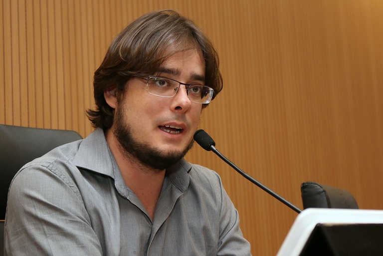 Pedro Tourinho participa da implementação do ambulatório para pessoas expostas à violência