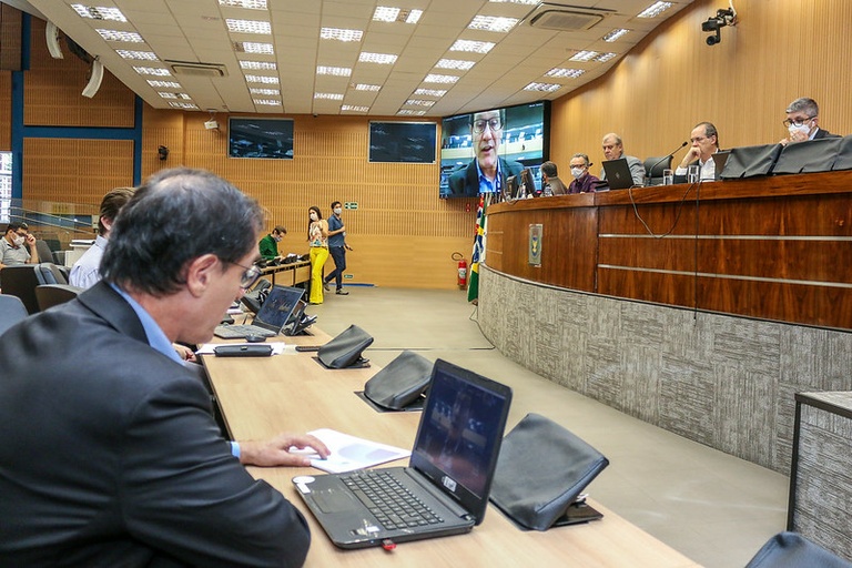 Após Audiência Pública, PL que autoriza transmissão de bens do município para passivo do Camprev segue para votação